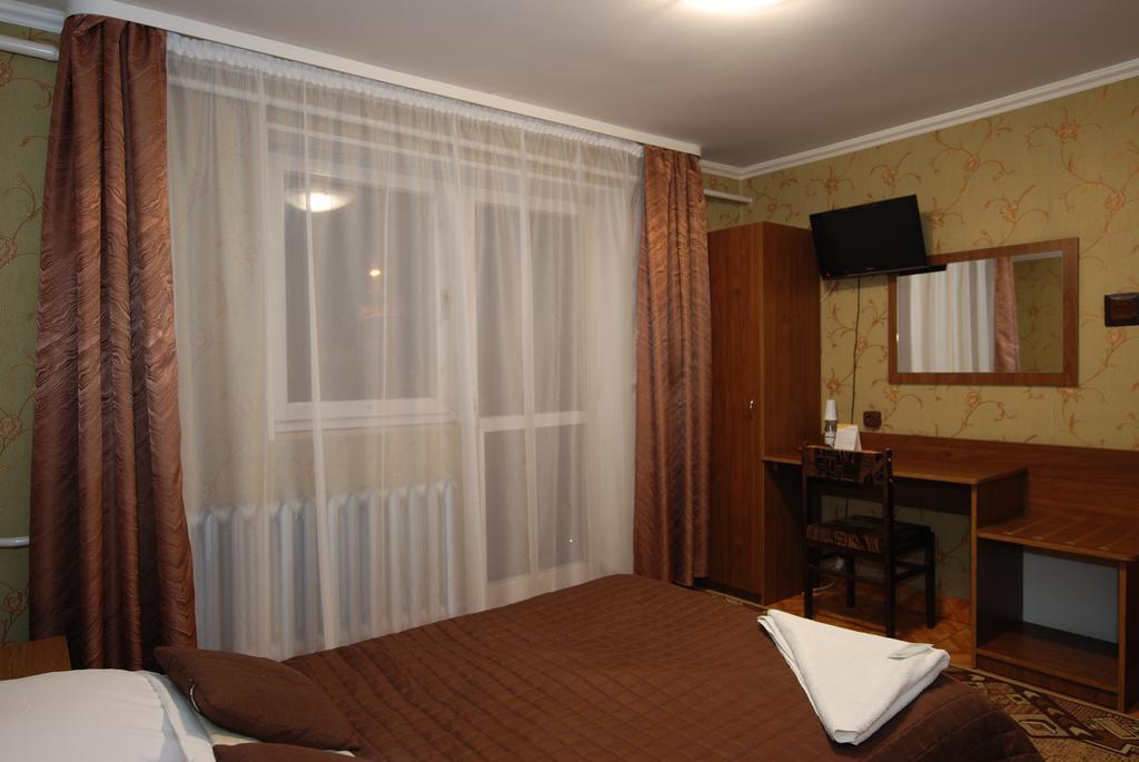פיאזשנו Hotel La-Musica מראה חיצוני תמונה