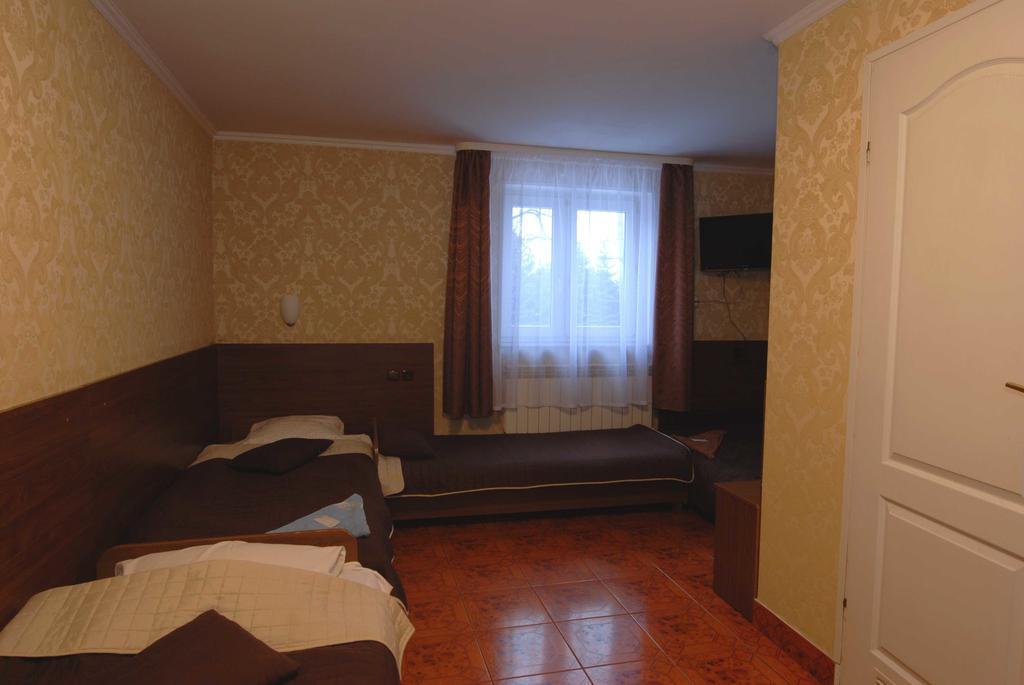 פיאזשנו Hotel La-Musica מראה חיצוני תמונה