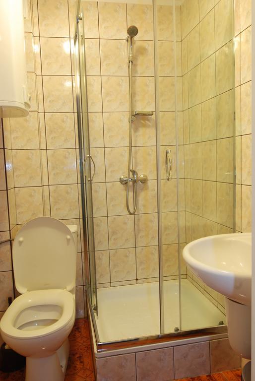 פיאזשנו Hotel La-Musica מראה חיצוני תמונה